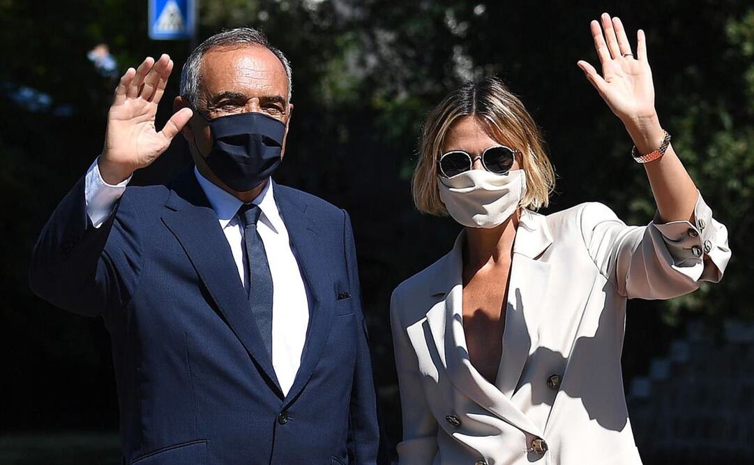 El director Alberto Barbera y la actriz italiana Anna Fogliett. Foto: EFE