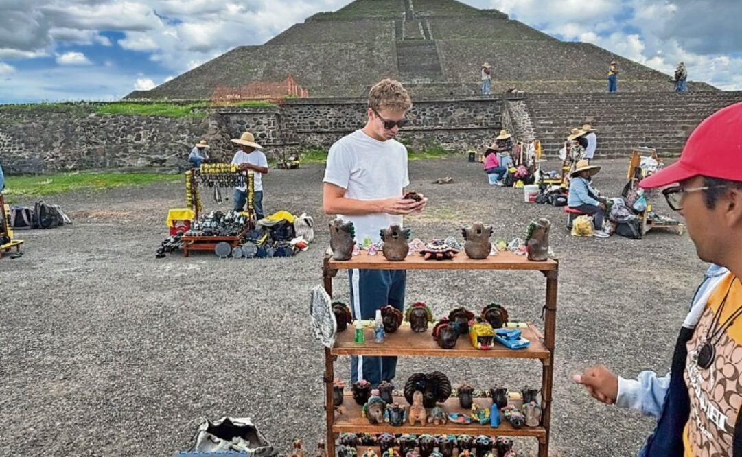 El medallista olímpico aprovechó para visitar sitios arqueológicos. Foto: Especial