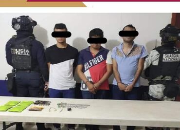 Caen tres presuntos secuestradores en Tabasco; rescatan a dos víctimas