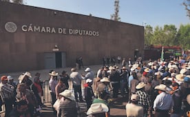Continúa turismo legislativo en la Cámara de Diputados; cuesta al erario 5.6 mdp
