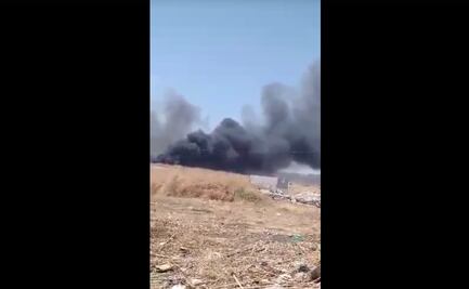 En plena contingencia se incendia basurero clandestino en Chalco-Tláhuac