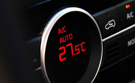 ¿Cómo afecta el aire acondicionado tu consumo de gasolina? 