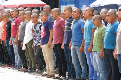 Ven en Normal de Ayotzinapa opción para superarse, pero que ha costado vidas