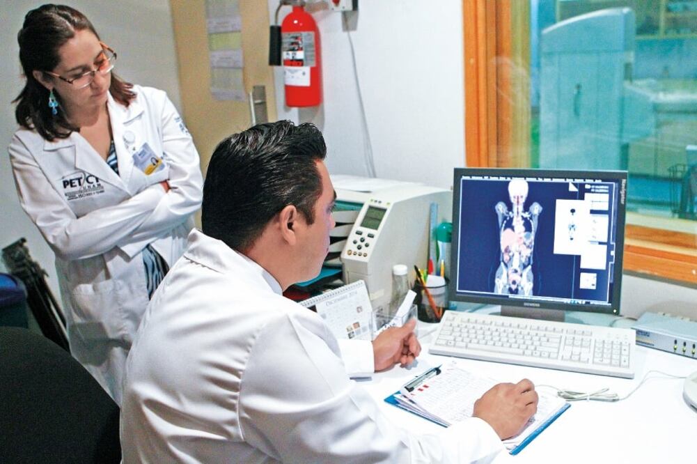 Presentan Iniciativa de Reforma a la Ley de Ciencia y Tecnología. (ARCHIVO EL UNIVERSAL)