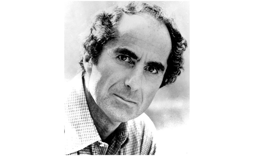 El fallecimiento en Nueva York del escritor estadounidense Philip Roth tiñó hoy de luto la reunión del jurado. Foto: EFE