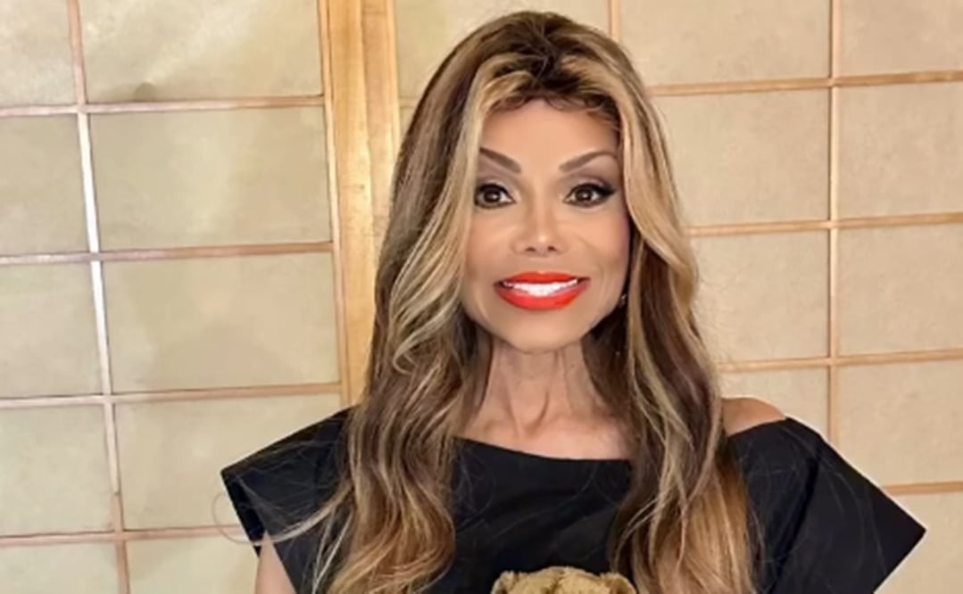 La Toya Jackson luce muy delgada y llama la atención de la cantante.