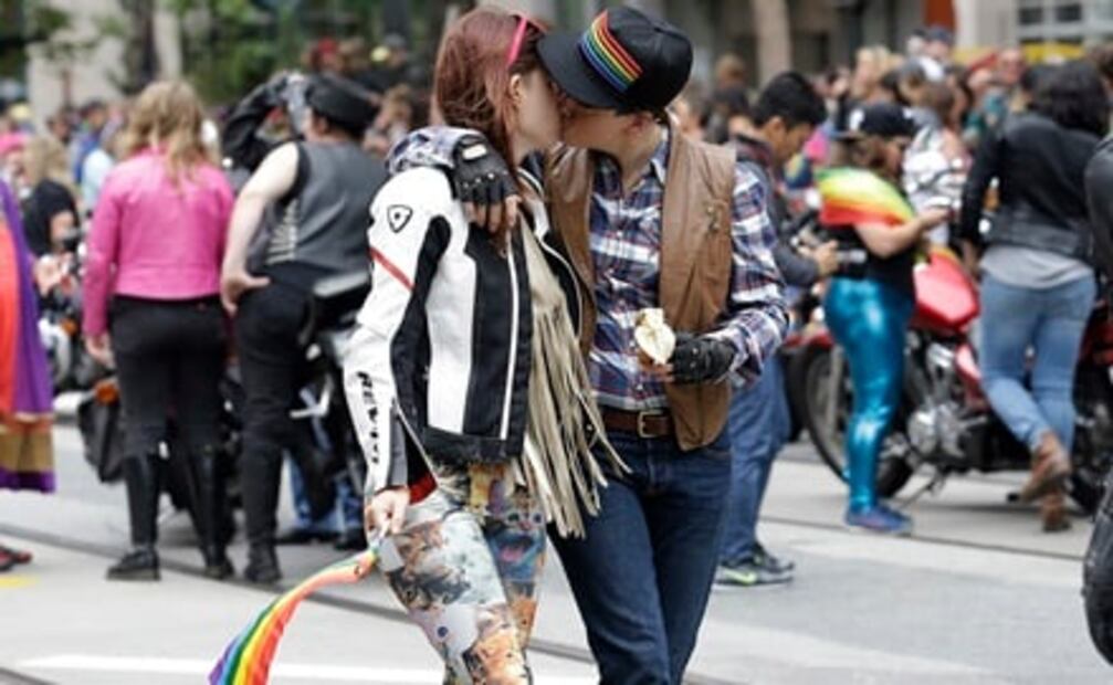 Nueva York celebra un multitudinario Desfile del Orgullo Gay