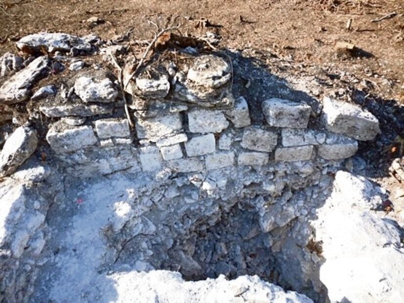 Destrucción de monumentos arqueológicos en la Reserva Forestal del Ejido de Tres Grantías, Quintana Roo. Fotos:Juan Manuel Sandoval