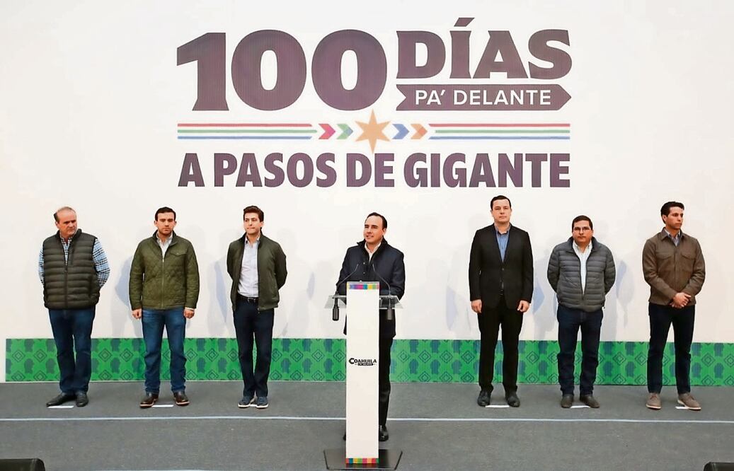 El gobernador de Coahuila, Manolo Jiménez, detalló que con el nuevo programa se busca invertir en varios sectores en favor del estado, desde obra pública, infraestructura, seguridad y agua, hasta inclusión y trabajo. Foto: Especial