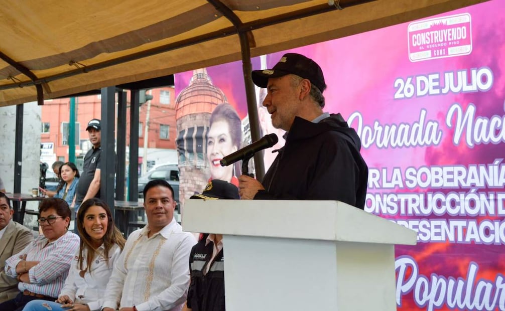 Jornada Nacional por la Soberanía y la Construcción de la Representación Popular, celebrada en la colonia América de la alcaldía Miguel Hidalgo. Fue encabezada por la diputada de Morena María Teresa Ealy Díaz. Foto: Especial