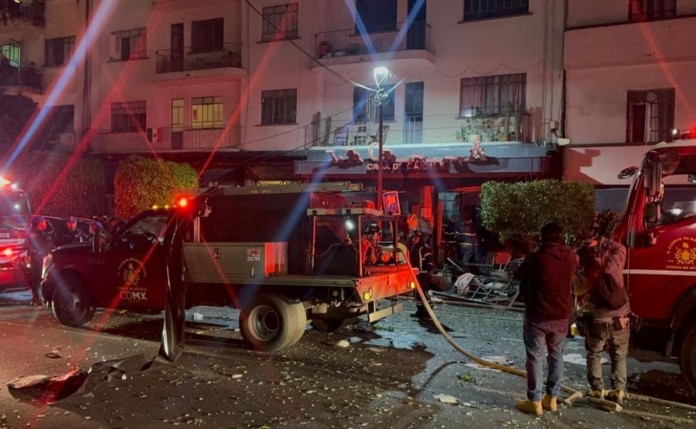Los equipos de emergencia realizaron una inspección en el lugar para descartar riesgos y verificar las condiciones del establecimiento. Foto: Valente Rosas/EL UNIVERSAL
