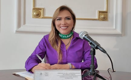 Proponen reforma para igualdad de apellidos en formatos de solicitud de trámites de CDMX