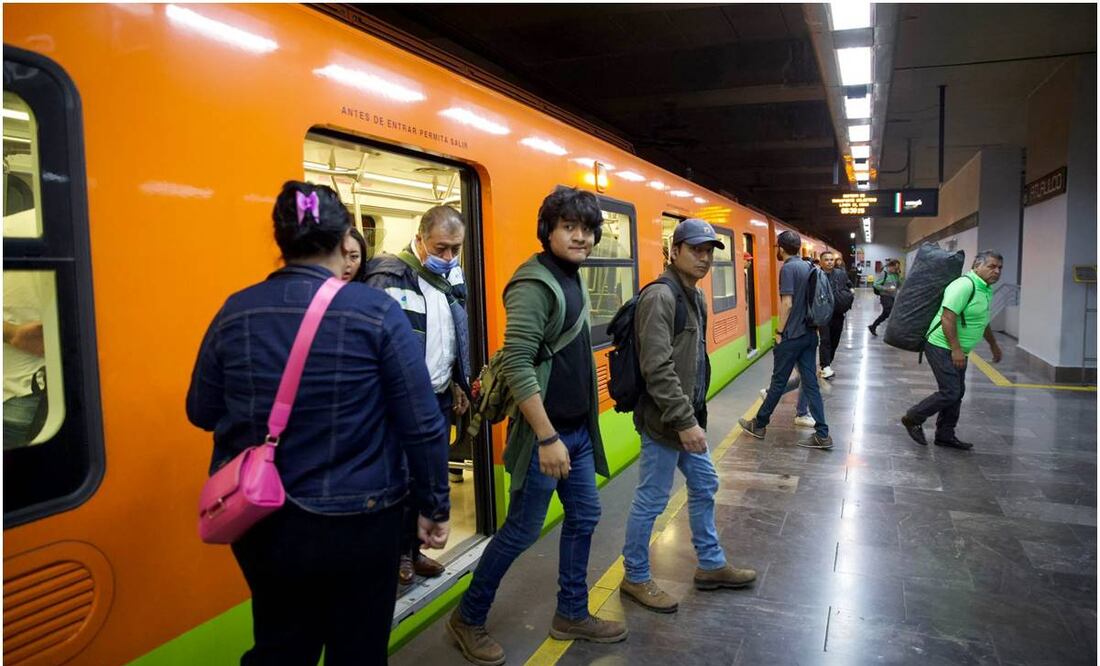 Reabren 5 estaciones de la Línea 12 del Metro. Foto: Germán Espinosa/ EL UNIVERSAL