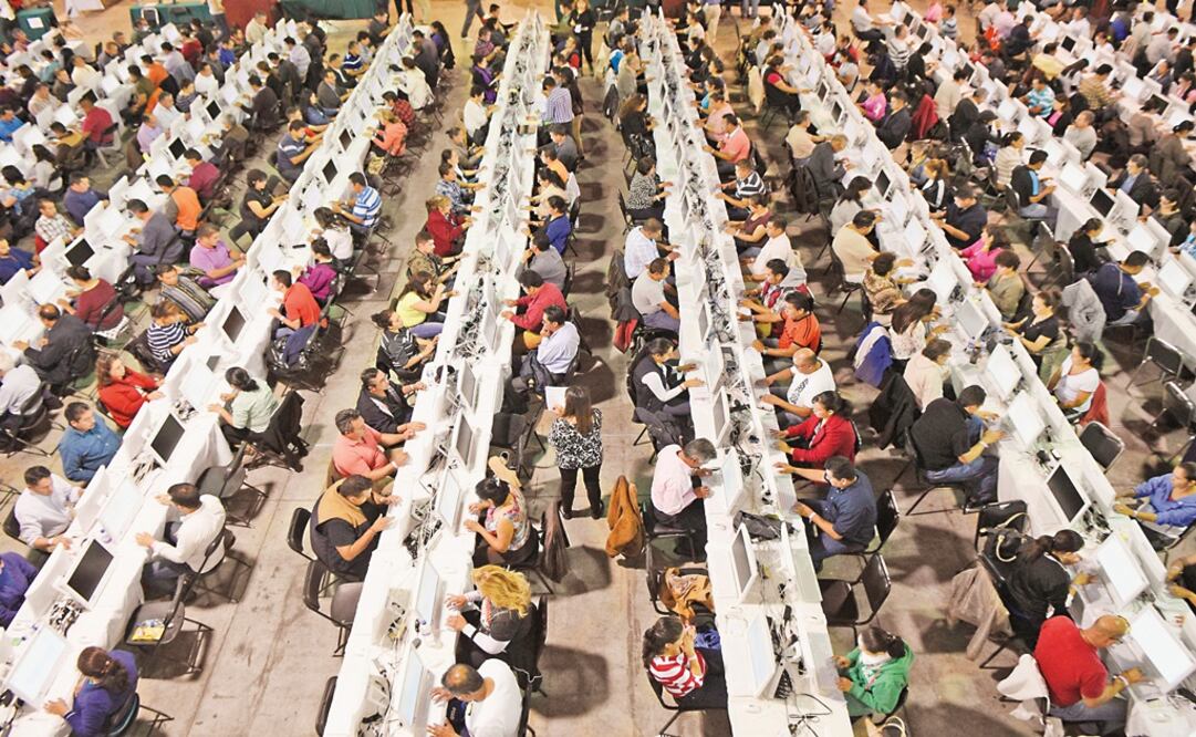 Por un error, 294 maestros de Veracruz deben presentar examen nuevamente