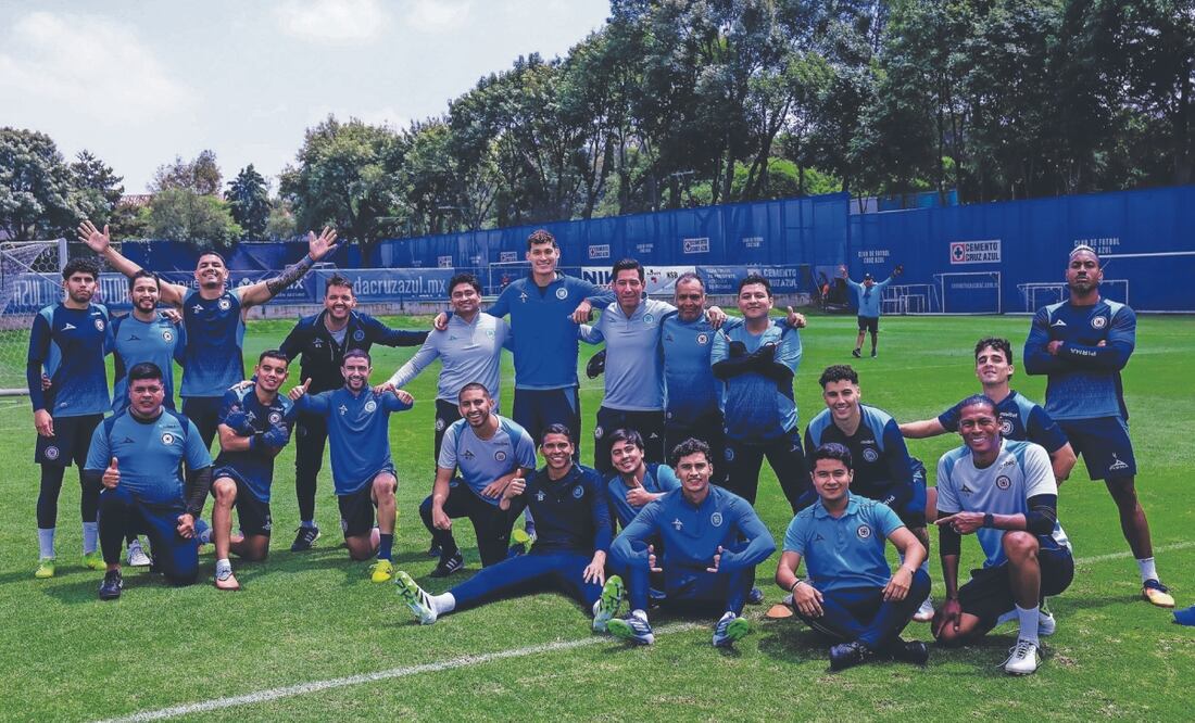 Alcanzar el liderato, una de las metas de los dirigidos por Larcamón. Foto: de CLUB CRUZ AZUL