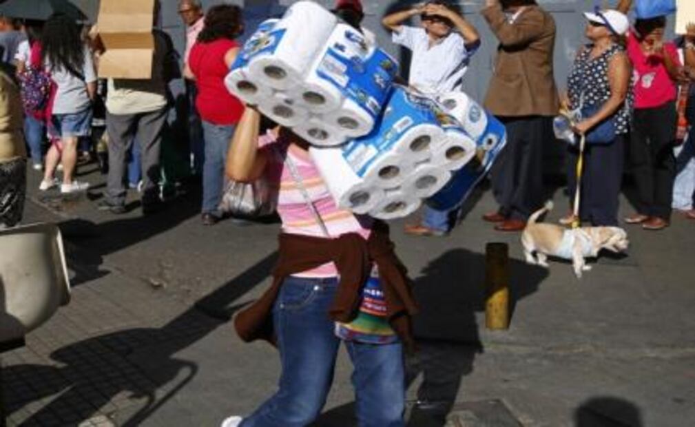 Anticonceptivos y papel higiénico, entre lo más difícil de hallar en Venezuela
