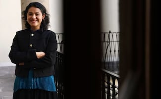 Nadia López García, la poeta mixteca que sustituye a Marx Arriaga en la SEP; esta es su trayectoria