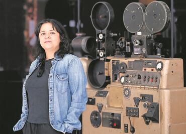 “En este país hacer cine es un camino de adversidad”: Astrid Rondero, cineasta