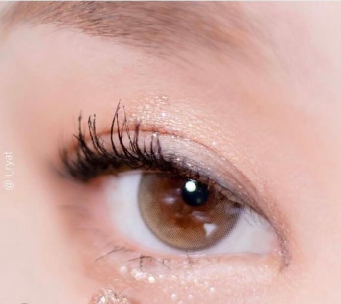 5 formas de dominar la tendencia de sombras plateadas