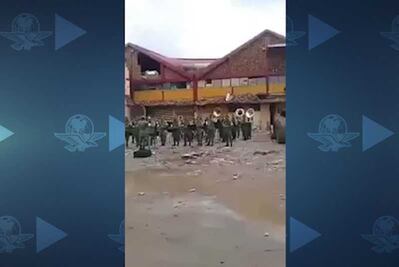 Despiden edificio con música tradicional oaxaqueña