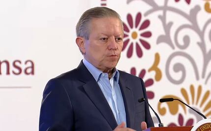 Zaldívar será pitcher, cátcher, bateador y ampáyer