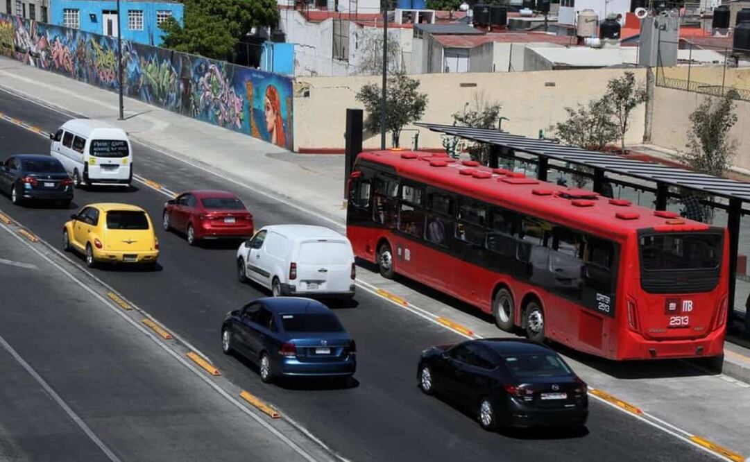 El proyecto incluye la incorporación de 15 autobuses con capacidad para 130 pasajeros Foto: Especial 