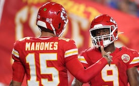 Kenneth Walker brilla en victoria de los Chiefs sobre Broncos