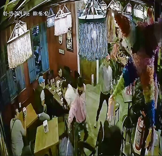 El taque quedó grabado en video Foto. Especial