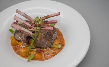 Rack de cordero en salsa massaman