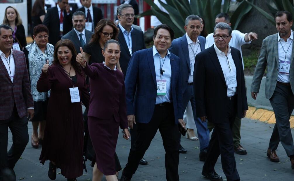 Claudia Sheinbaum llega a los Estudios Churubusco para participar en el segundo debate presidencial. Foto: Diego Simón / EL UNIVERSAL