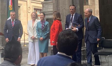 Empresarios de EU prometen inversiones por 20 mil mdd; monto podría aumentar a 30 mil mdd para 2025