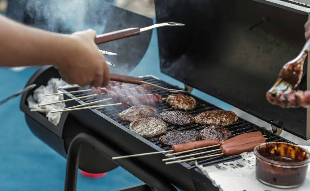 Festeja en parque Naucali entre sombreros, toritos mecánicos y parrillaS. Foto: pexels