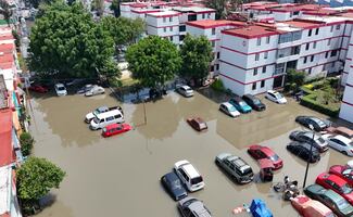 Inundaciones en Tlalnepantla; desborde del Río de los Remedios afecta Los Reyes Ixtacala