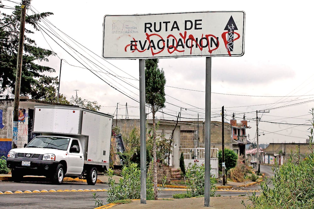 Pobladores aseguran que la ruta para llegar a Paso de Cortés tiene señalización, pero está dañada o no es visible (JUAN CARLOS REYES. EL UNIVERSAL)