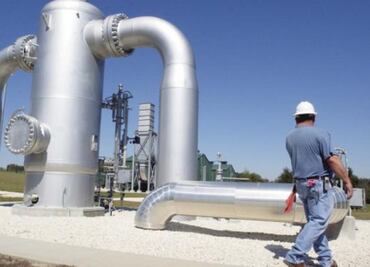 Juez Gómez Fierro da suspensión definitiva contra política que obliga a privados a comprar gas a Pemex y CFE