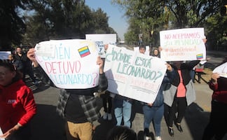 “Vivo se lo llevaron, vivo lo queremos”: Comunidad de la Ibero-Puebla sale a las calles a exigir aparición de académico colombiano