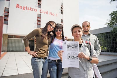 Parejas del mismo sexo ganan amparo para poder casarse