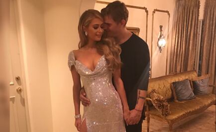Paris Hilton presume el tatuaje que su novio se hizo por amor