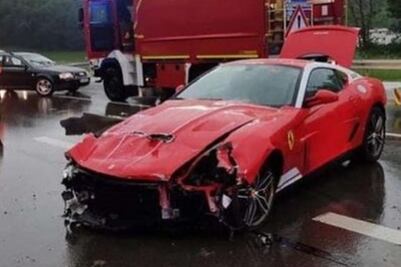 1 de 40 Ferrari GTB Alonso Edition es destruido en un choque
