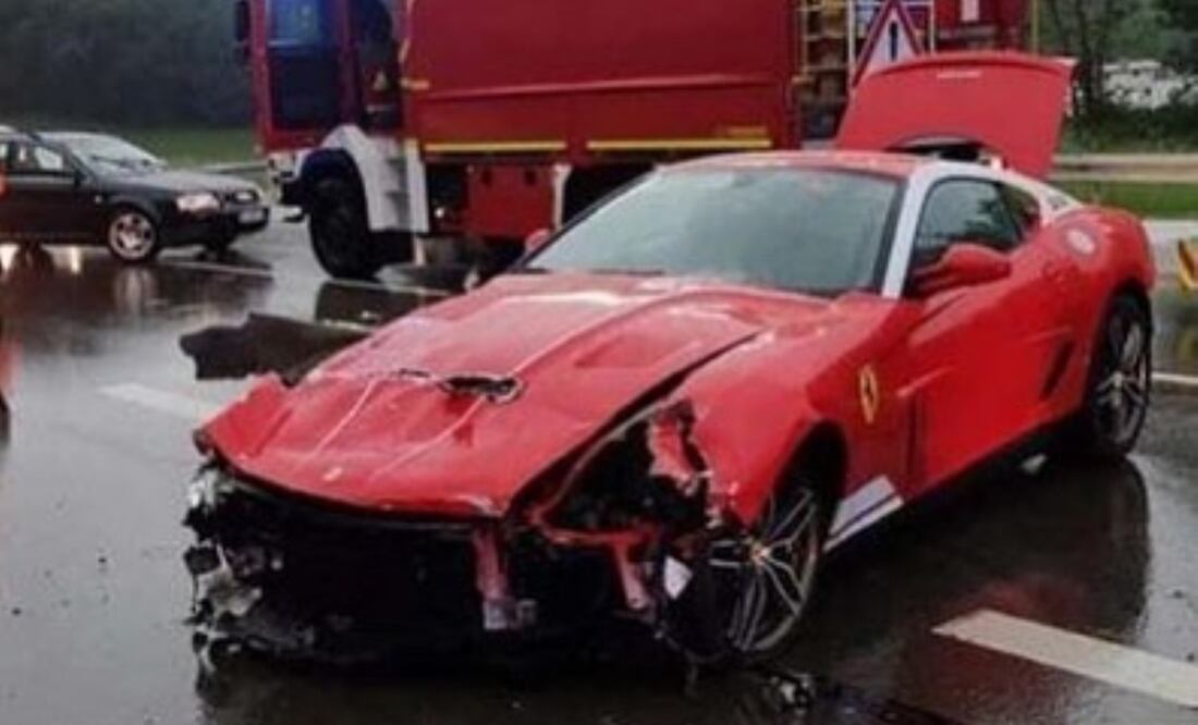 1 de 40 Ferrari GTB Alonso Edition es destruido en un choque