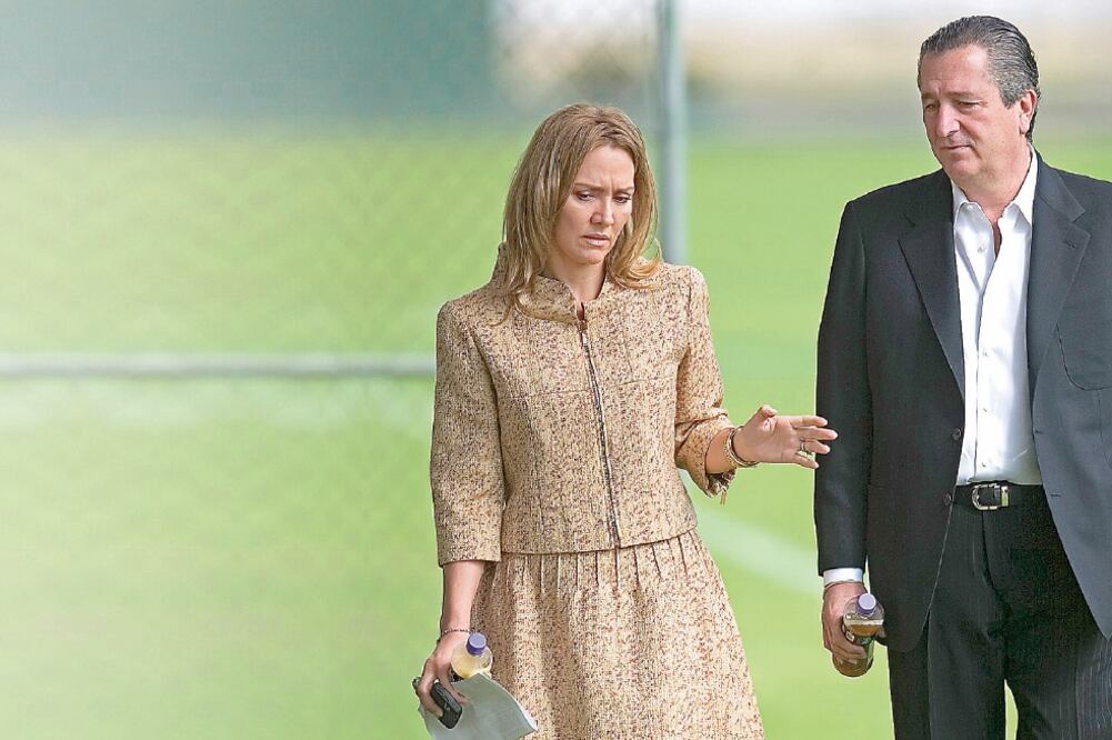 En mayo pasado Jorge Vergara solicitó el divorcio a Angélica Fuentes, un mes después de que el empresario anunció que su esposa no figuraría como CEO del Grupo Omnilife (ARCHIVO. EL UNIVERSAL)