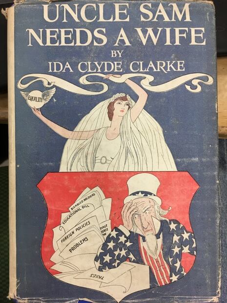 ¿Qué dice este ensayo feminista que se publicó hace 100 años en EL UNIVERSAL?