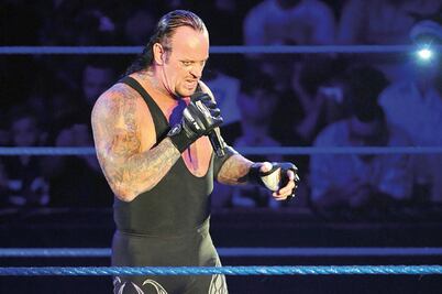 Prevalece ‘Undertaker’ en la celda