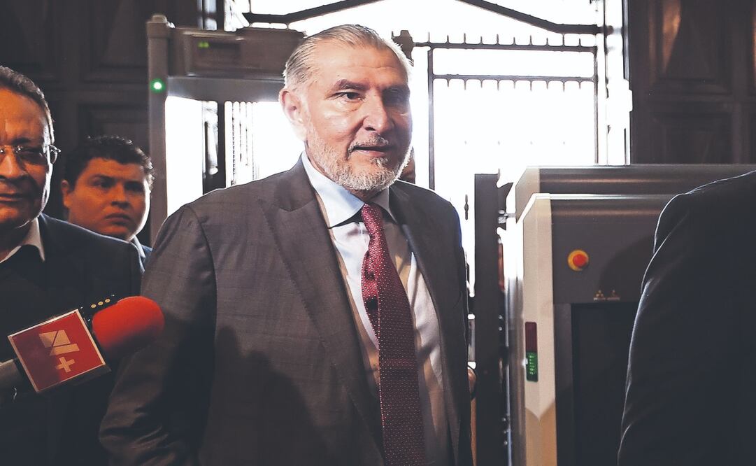 En la Comisión Permanente se presentó un punto de acuerdo para que López Hernández comparezca. Foto: de Berenice Fregoso. El Universal