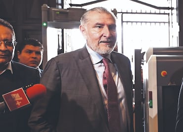 Buscan exhortar a Adán Augusto a pedir licencia