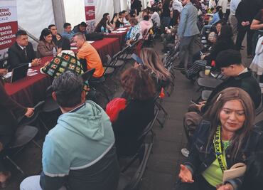 Van al Zócalo a vacunarse y por temas pendientes