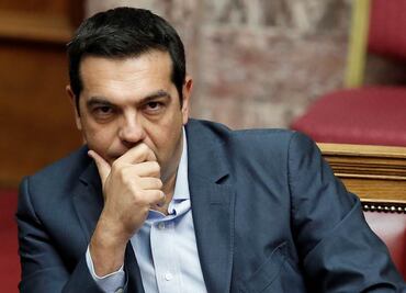 Tsipras dimitirá hoy como premier de Grecia