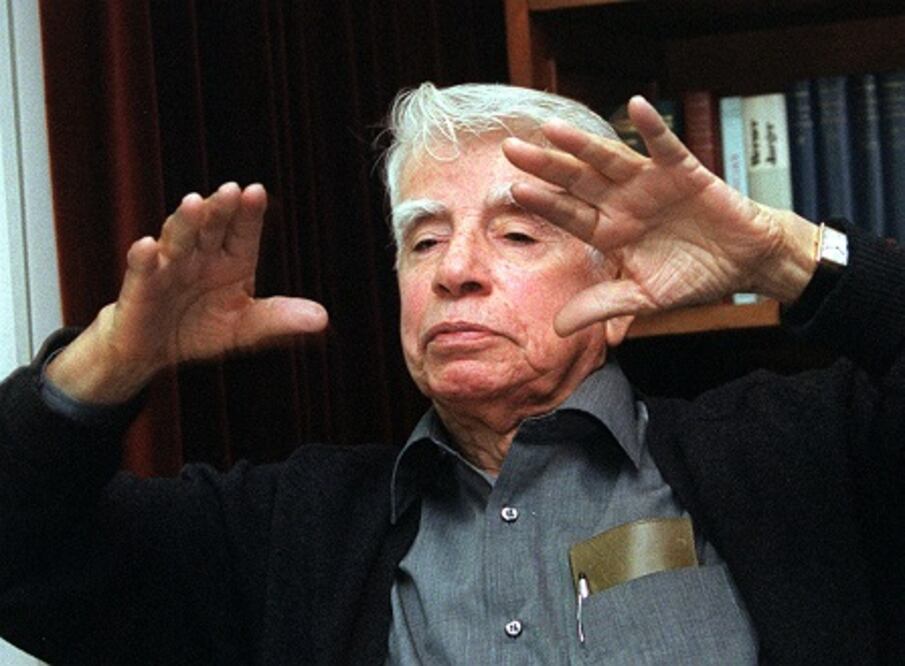 Tim Berners-Lee y Leopoldo Zea, en un día como hoy