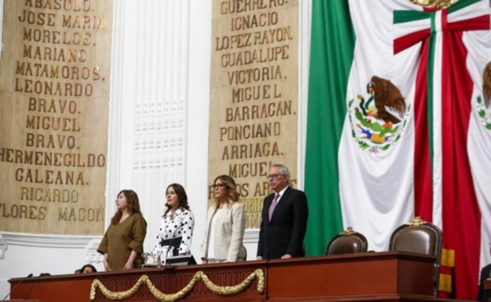 Isabela Rosales toma presidencia de la Mesa Directiva en inicio de sesiones del Congreso local
