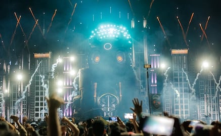 La música vence barreras en el EDC: Novah y Jigitz ponen a bailar a mexicanos y extranjeros